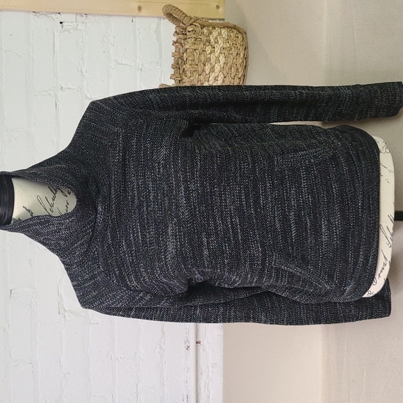 GAP FIT SWEATSHIRT SZ SMALL Dark Grey - Picture 1 of 7